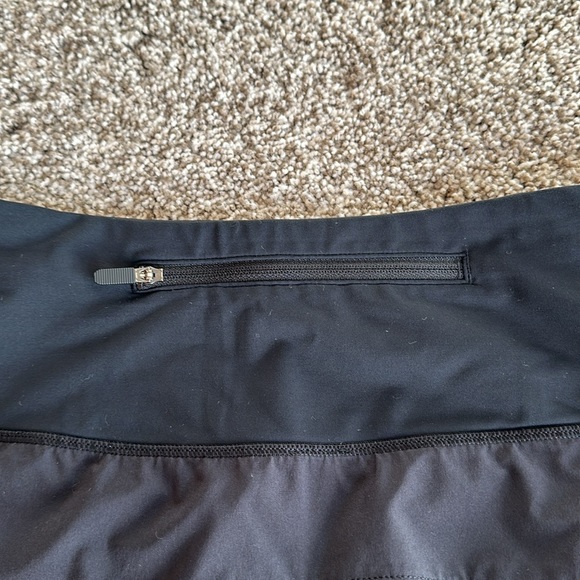 Lululemon Black Speed Short - Picture 5 of 6